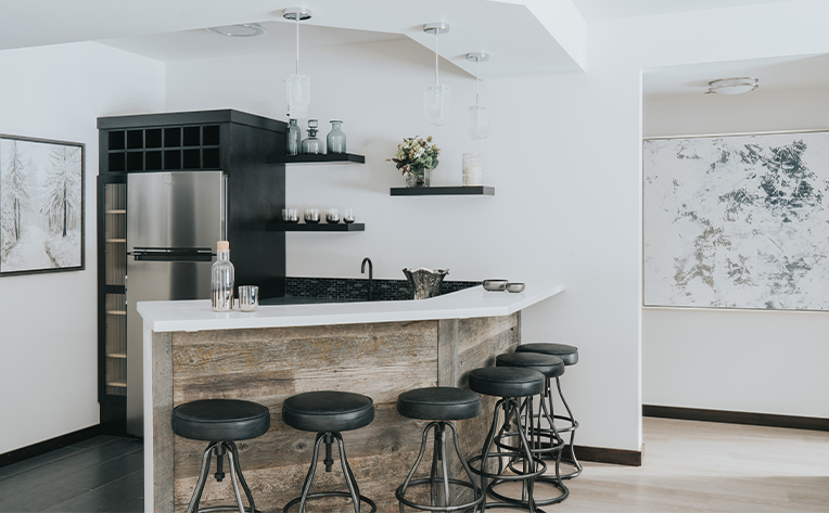 rustic wet bar Design by Big Sky ReDesign, photography by Justin Jane Photography